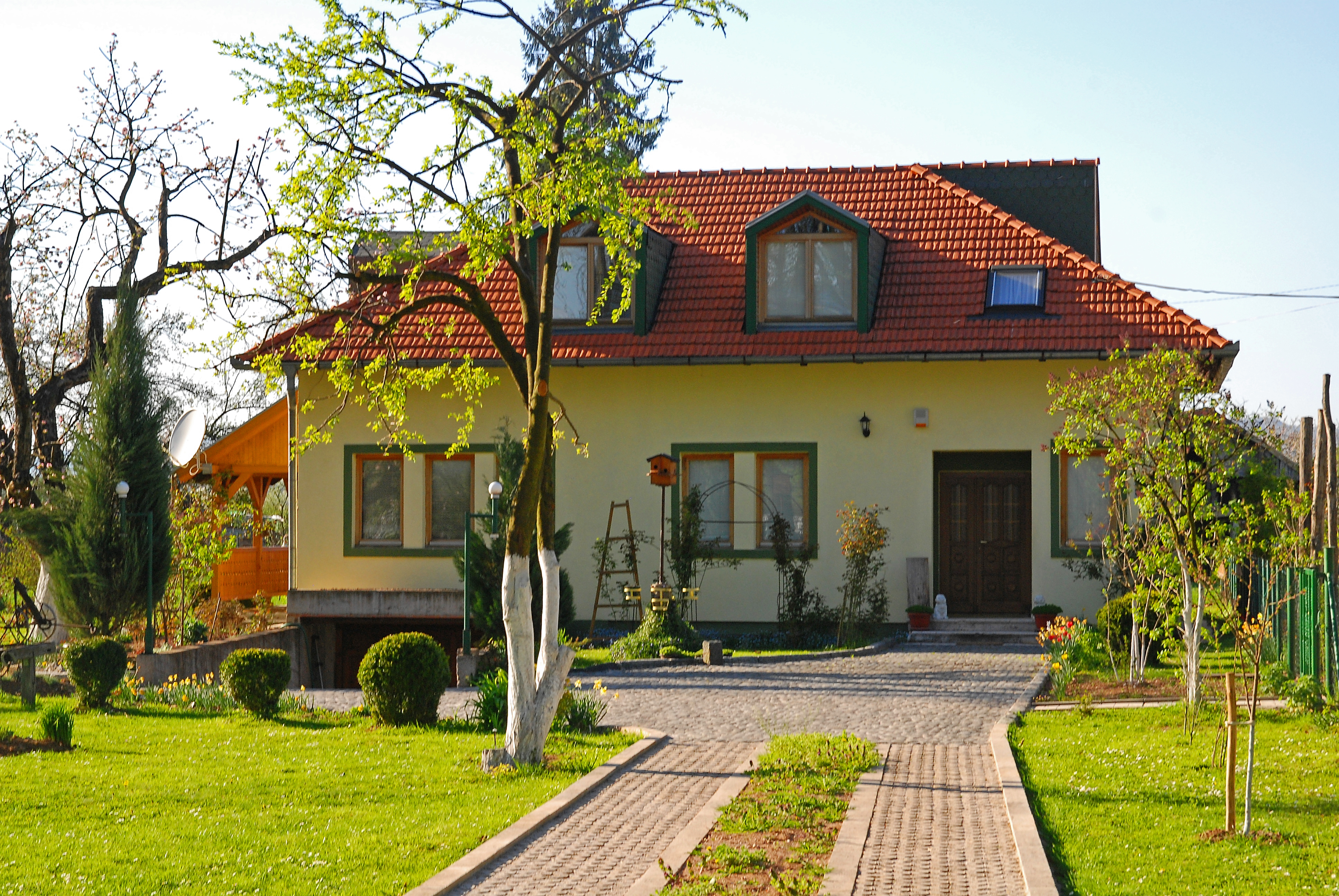 Die sch�nsten M�glichkeiten, Parkpl�tze ohne gr��ere Eingriffe im Gr�nen zu verstecken